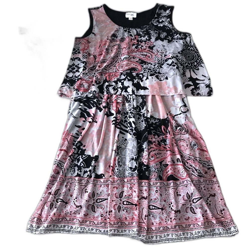Beige by eci Dress Size Medium Pink Paisley